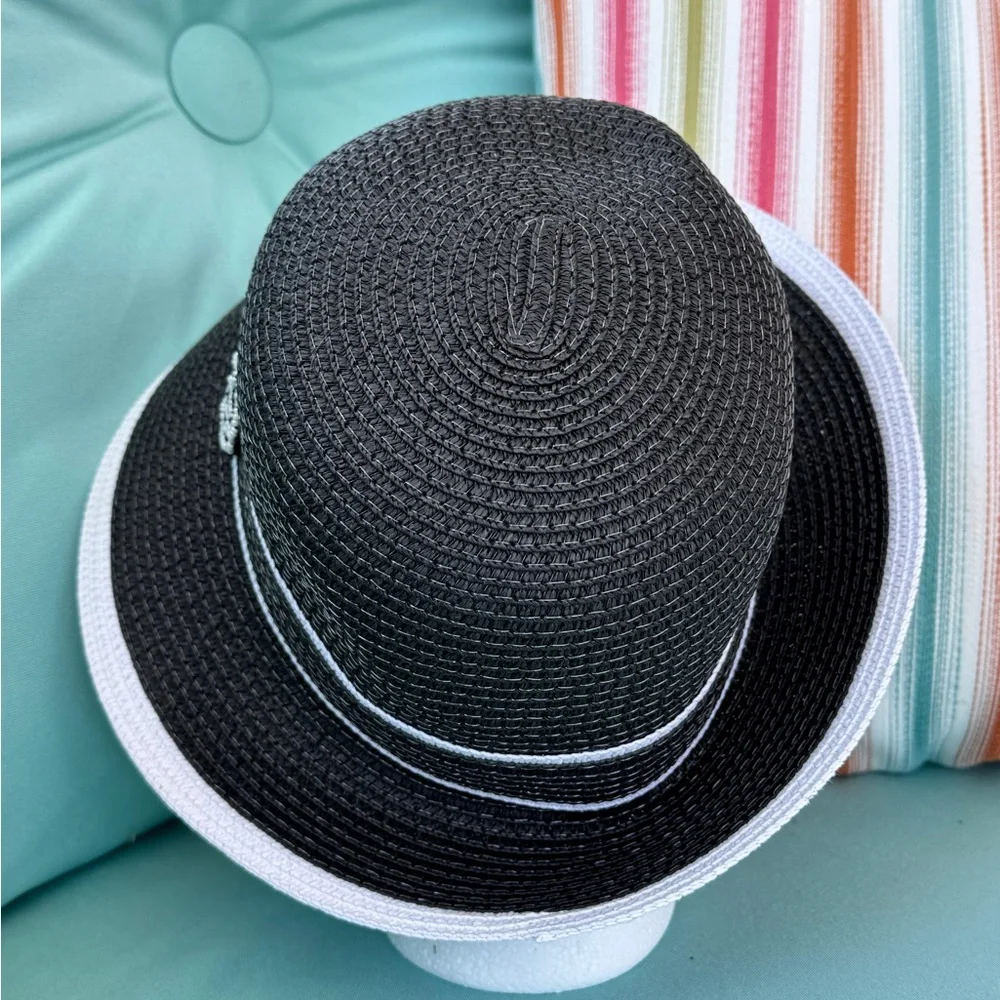 Elegant Black and White Women's Sun Hat - Picture 3 of 6